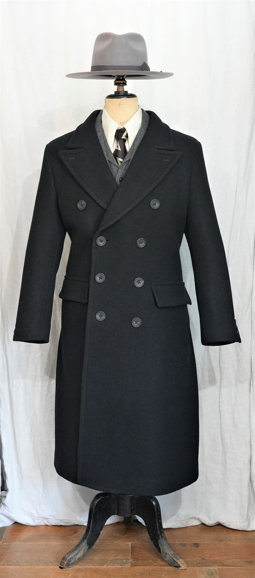 1940s double breasted wool fireman coat | verdadcre.com